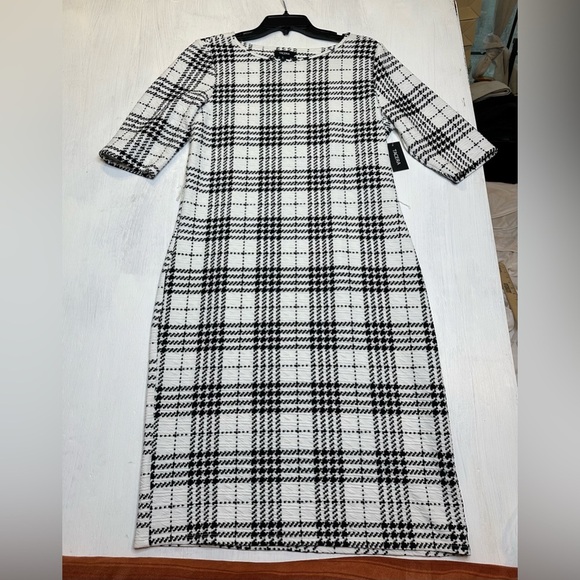 TACERA Black White Plaid Textured Midi Dress L Stretch 3/4 Sleeve Knit NWT - Picture 2 of 10